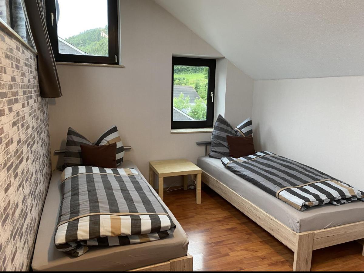 Ferienwohnung Koelbel Familienurlaub In Der Natur Schmallenberg Esterno foto